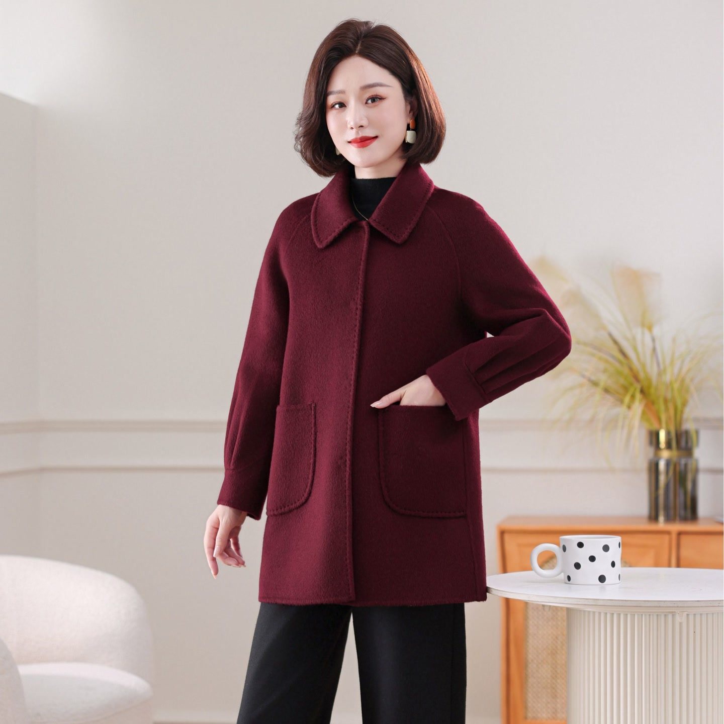 孜洋高端骆驼绒双面呢大衣娃娃领秋冬短款毛呢外套6215