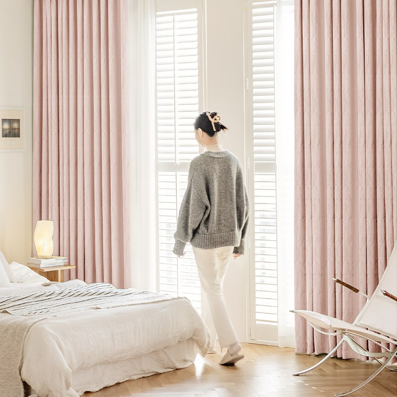 粉色法式窗帘遮光2024新款卧室高级感女生公主风欧式雪尼尔女孩房