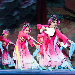 新款儿童俏花旦演出服古典舞百蝶香扇舞蹈服梨花颂京剧戏服小花旦