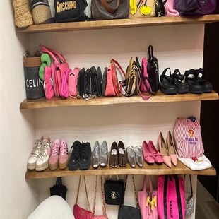 隔板置物架实木无痕书架挂墙壁架原木层板背景墙艺术鞋包壁挂架