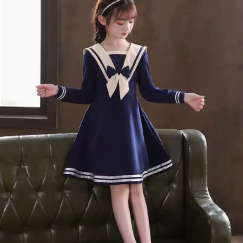 十一元旦儿童合唱男女演讲比赛表演服装学生诗歌朗诵表演服装