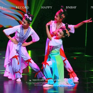 新款儿童古典舞蹴鞠图演出服少儿中国风民族舞汉服飘逸汉唐舞蹈服