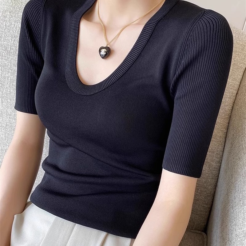 2023春秋新款U领中袖针织衫女修身内搭薄款打底衫气质低圆领上衣