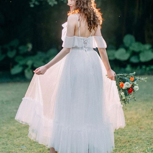 【白小仙】旅拍轻婚纱森系2021新款简约吊带新娘领证订婚小礼服裙