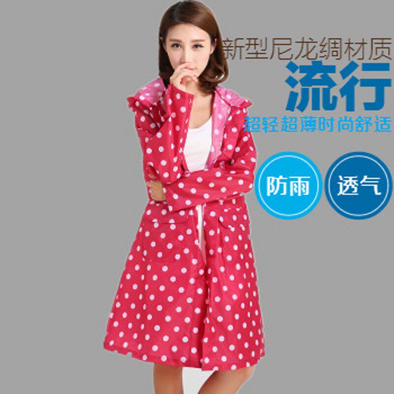 轻薄便携雨衣风衣女韩版波点圆点时尚连帽透气雨披学生旅游徒步