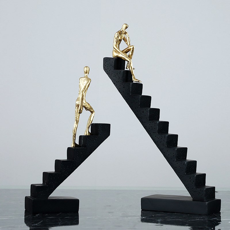 现代简约美欧式家居门厅桌面书柜意境抽象艺术楼梯人物装饰品摆件