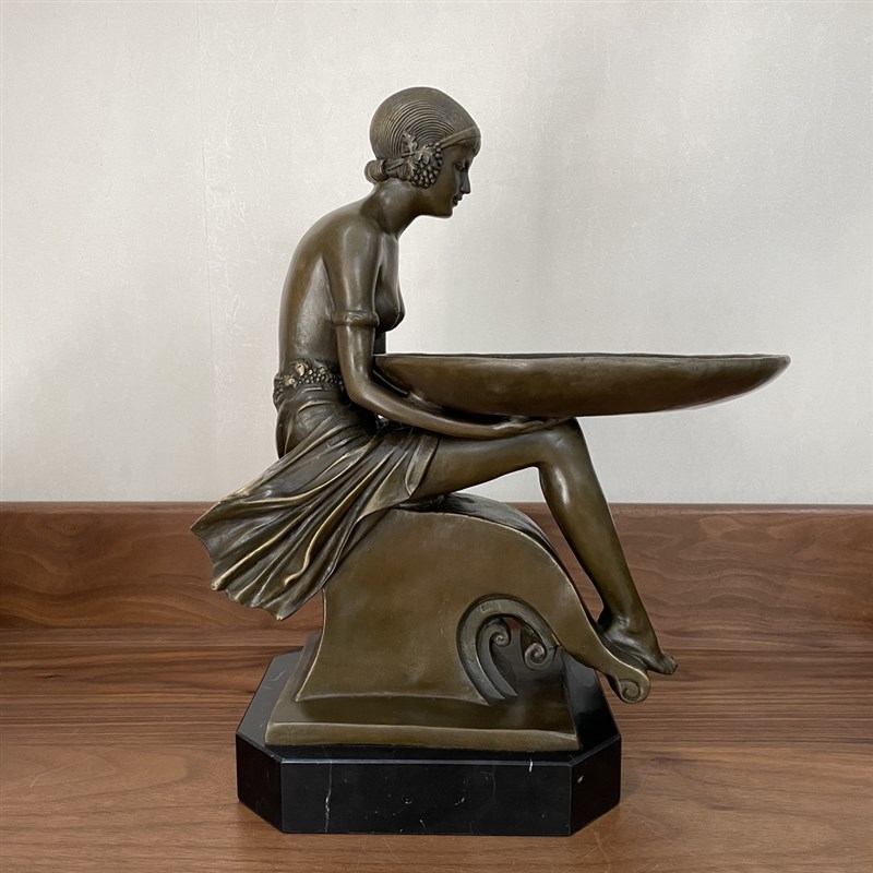 铜雕塑托盘女士果盘接待台铜像摆件鞋柜玄关展示酒柜钥匙名片收纳