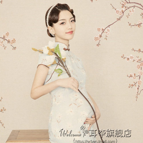 2022展会新款孕妇写真拍摄影楼水墨工笔画M中国风艺术照片旗袍服