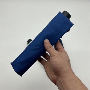 瑞士订单 三折手动纯色便携男女老少雨伞 超轻铅笔伞