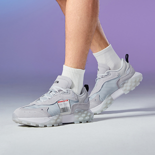 Lining/李宁正品超载男子反光潮流低帮轻便耐磨透气运动鞋AZGS081