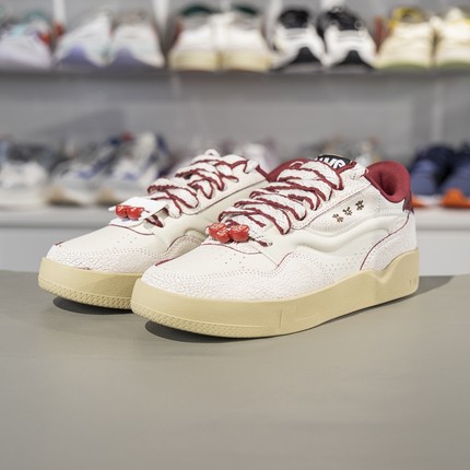 李宁正品001 BTC 2男女同款柔软回弹复古低帮运动板鞋AGCV019-1