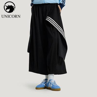 Adidas/阿迪达斯官方正品三叶草女士运动耐穿印花日常长裤KS5334
