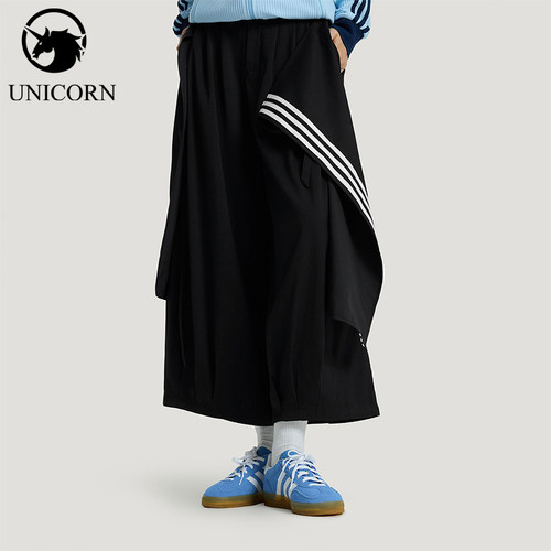 Adidas/阿迪达斯官方正品三叶草女士运动耐穿印花日常长裤KS5334