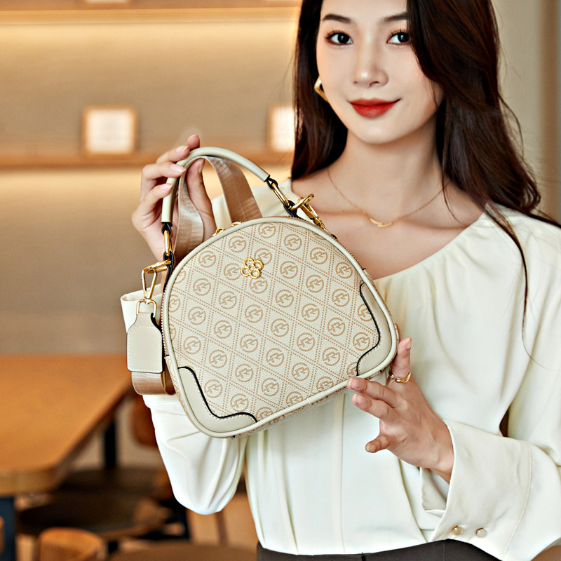 包包女2023新款时尚女士真皮手提小圆包高级感夏季百搭单肩斜挎包,箱包皮具/热销女包/男包,通用款女包,淘宝优惠券,粉丝福利购,淘宝优惠卷