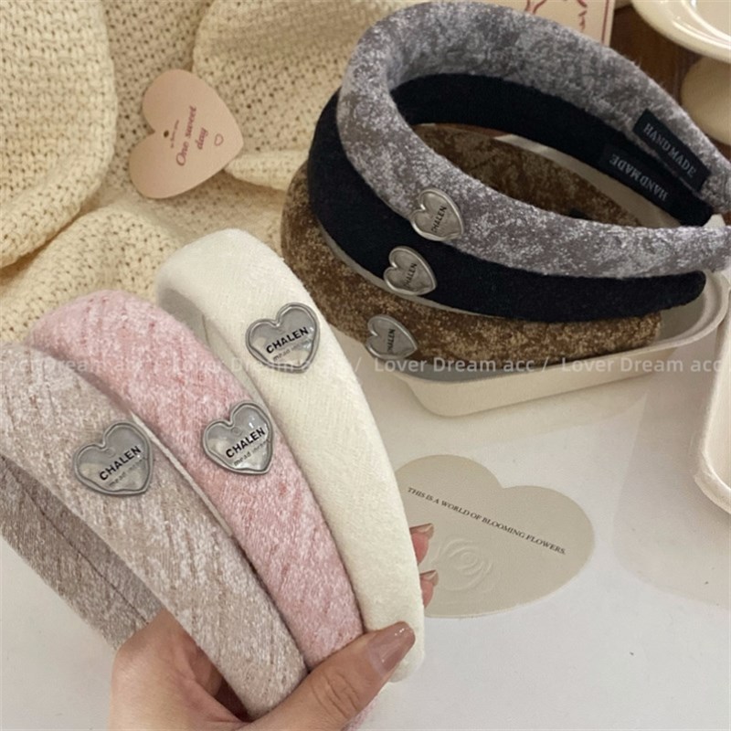 软糯冬日~韩国新款高级灰爱心字母布艺压发发箍甜美百搭发箍发饰