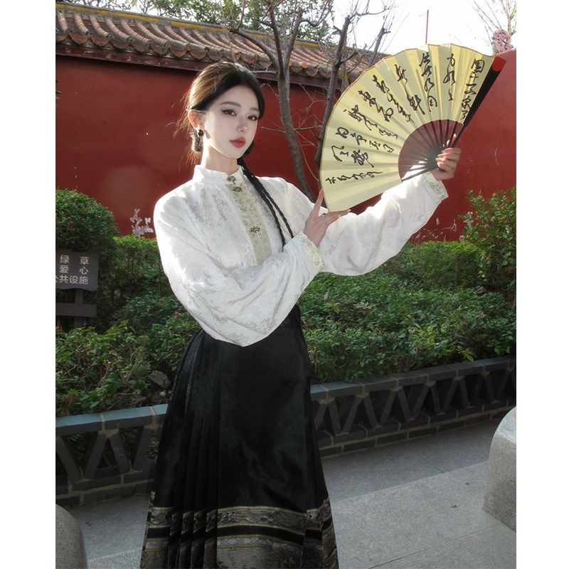 新国风京云染多肉葡萄暗纹明制立领对襟汉服+中式风马面裙子套装图片
