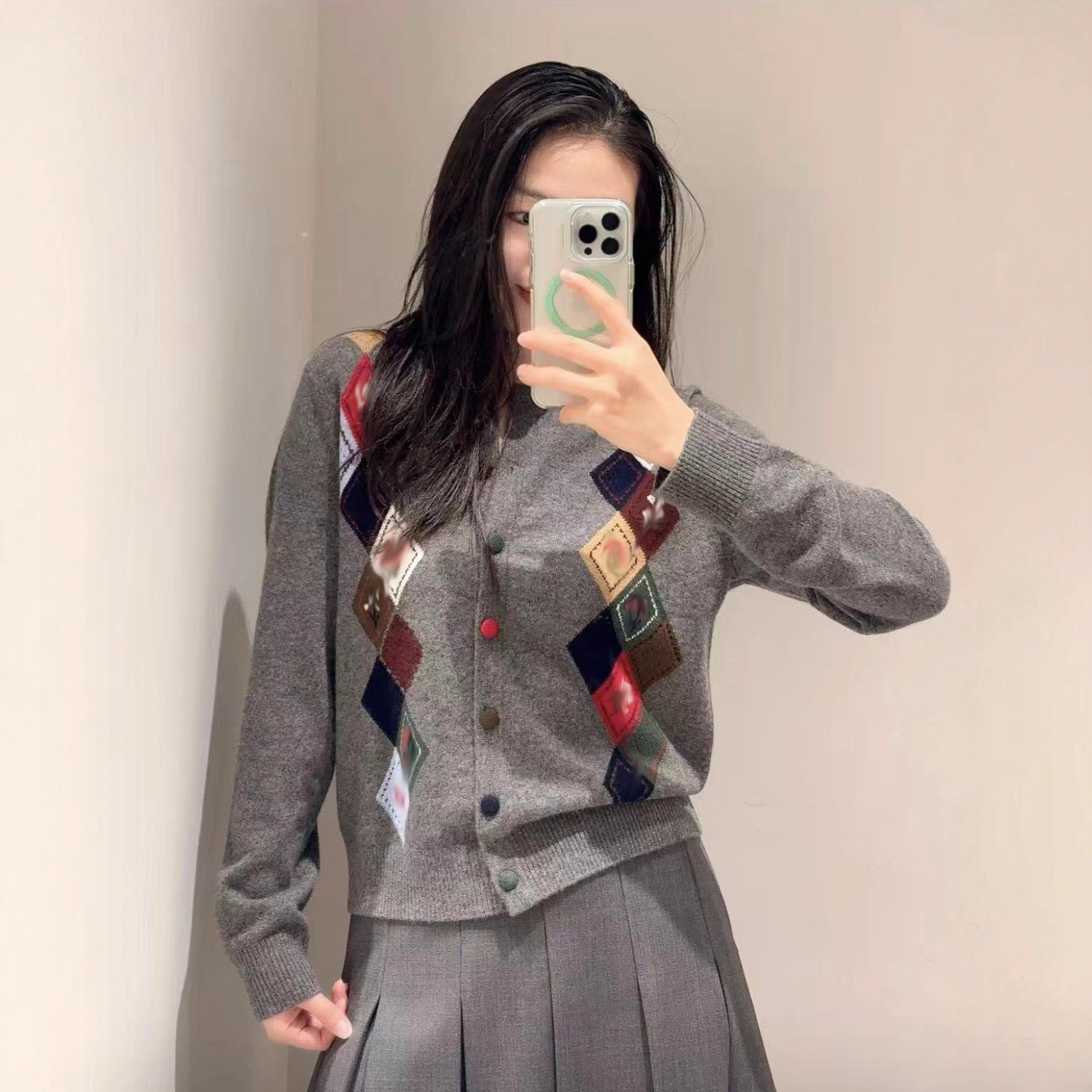 柜2900+！商场同款2025秋时尚复古菱形格纹装饰提花圆领针织开衫