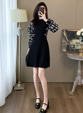 法式高级感黑色针织连衣裙女秋冬2024年新款气质遮肚收腰显瘦裙子