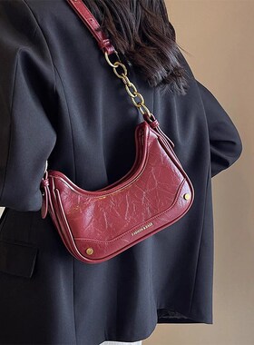 高级感酒红色结婚新娘包包女2024新款包包斜挎腋下包红色复古包包