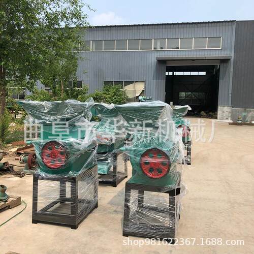 LML广西供应破瓣机 大中花小型黄破豆玉米挤扁机 花生高生粱碎机