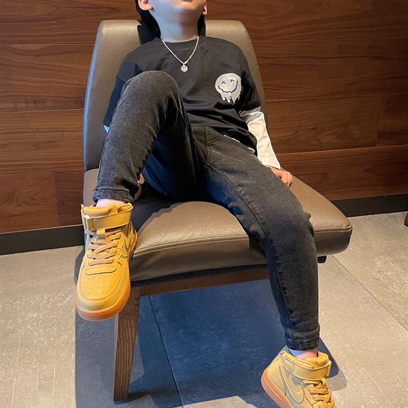 童装男童黑灰色牛仔小脚修身裤子2023春秋铅笔裤弹力宝宝儿童长裤