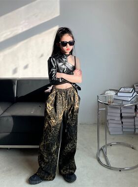 童装春季新款潮酷女童皮罩衣工装豹纹工装裤少儿爵士舞套装演出服