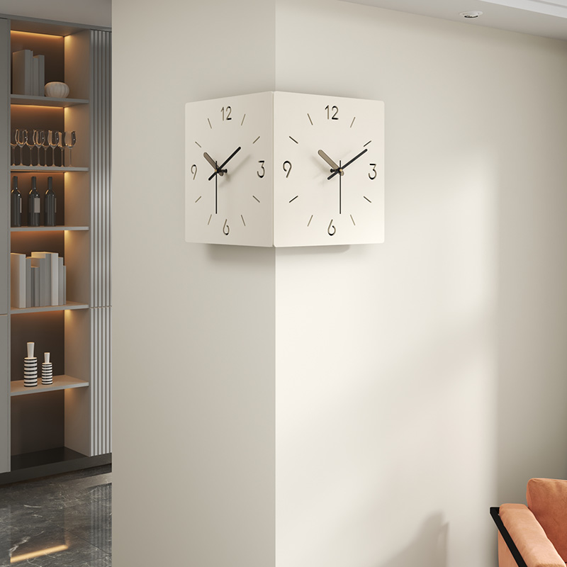 2023新款双面转角挂钟家用客厅现代简约拐角创意时钟壁灯防撞护条