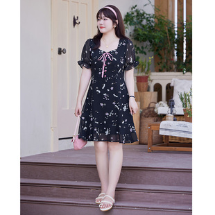 2023夏装新款大码女装显瘦胖mm黑色碎花短袖雪纺气质连衣裙荷叶摆