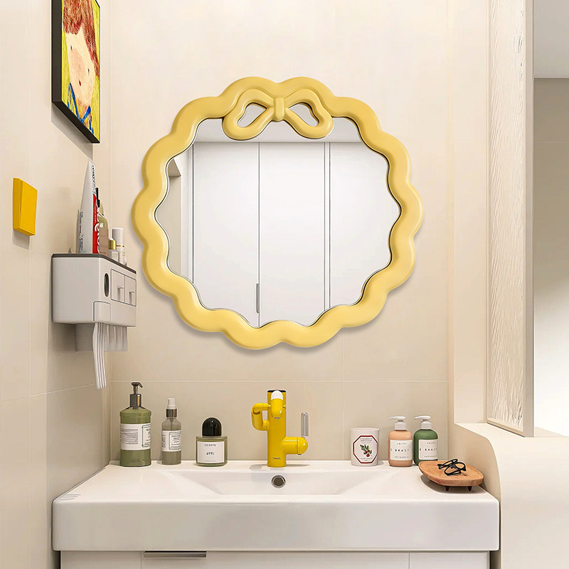 简约奶油风圆形智能LED化妆镜卫生间壁挂除雾浴室镜玄关装饰镜子