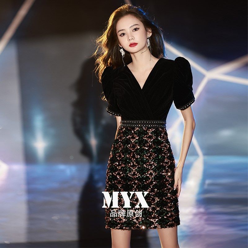 小晚礼服裙女高端气质名媛高级感黑色短款轻奢小众年会亮片连衣裙