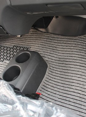 东风小康K17V27K07SV07K01K02 V22小康C31C32K05S V29脚垫C71c72