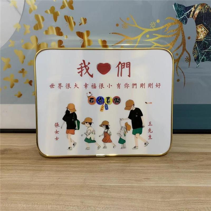 一家三口四口之家全家福摆件卡通亲子照片桌面装饰画摆台姓氏定制