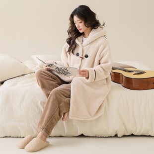 珊瑚绒睡衣女秋冬季加厚保暖连帽外套家居服冬天法兰绒睡袍加绒裤