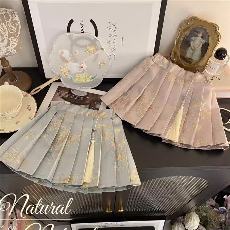 女童国风百褶裙秋季2025中大童jk碎花短裙儿童新中式吊坠半身裙子,童装/婴儿装/亲子装,半身裙,淘宝优惠券,粉丝福利购,淘宝优惠卷