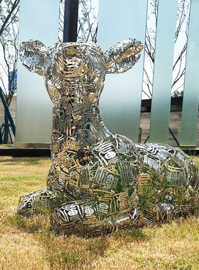 定制不锈钢镂空鹿雕塑户外广场创意雕塑摆件园林景观抽象艺术制作