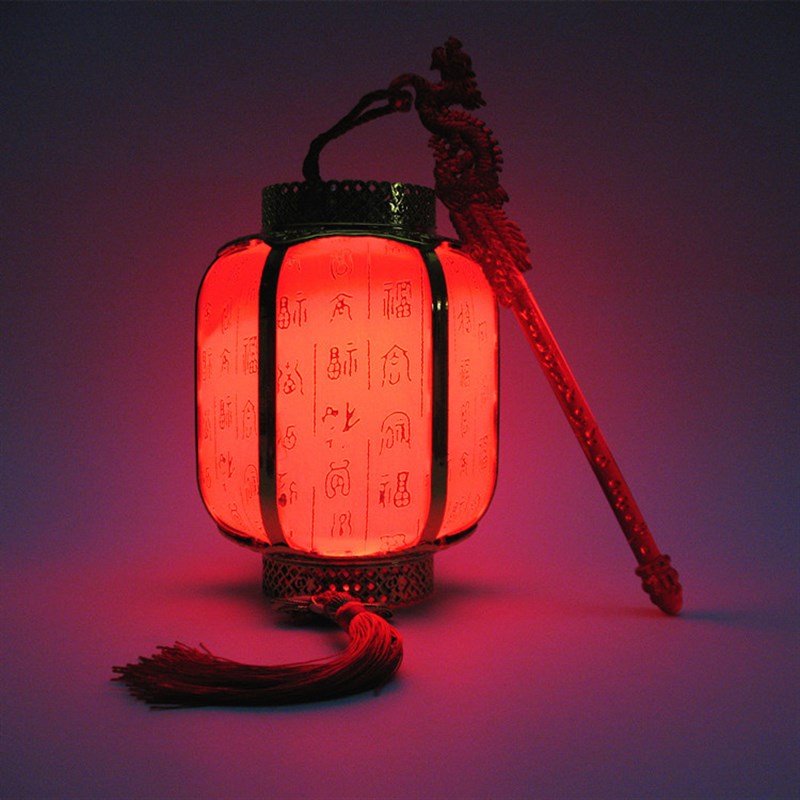 鼎承新款复古手提灯笼儿童塑料发光玩具灯幼儿园表演节庆装饰包邮