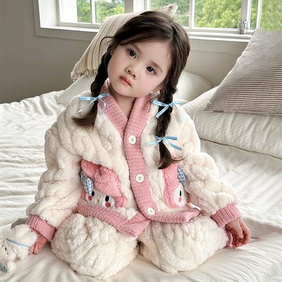 女童睡衣秋冬款2024新款加厚法兰绒女宝加绒儿童珊瑚绒家居服立领