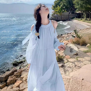 海边度假连衣裙女夏季2025新款甜美温柔风法式气质绝美露肩沙滩裙
