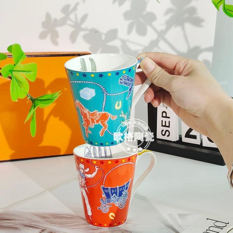 欧式西部牛仔马车轻奢骨瓷杯茶杯水杯马克杯咖啡杯情侣杯结婚对杯