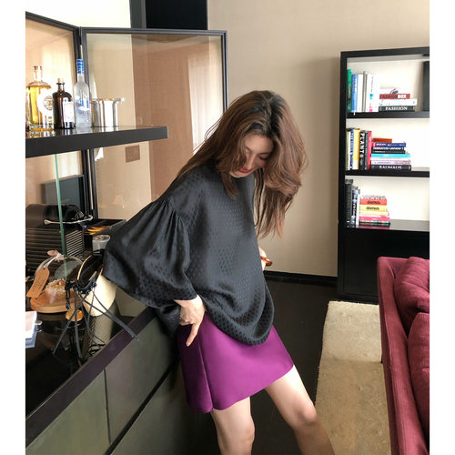 AloneSavor龙喜儿 桑蚕丝混纺菱格暗纹提花宽松os圆领T恤D15
