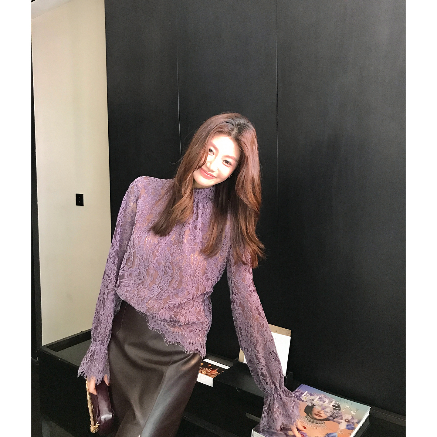 Alone Savor龙喜儿 法式温柔风蕾丝镂空小衫长袖花边女士上衣K295