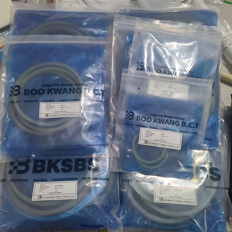 挖机破碎锤油封68/100/140/165/175炮头活塞密封0型圈修理包配件