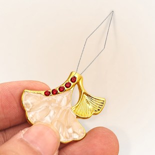 家用引线器穿线器金属穿针器精致复古银杏叶快速穿线神器缝纫工具