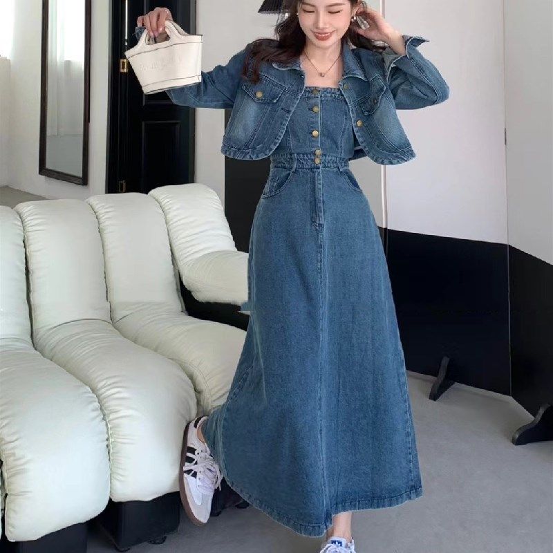 短款牛仔小外套配裹胸裙套装2024春装新品女装时尚洋气牛仔两件套