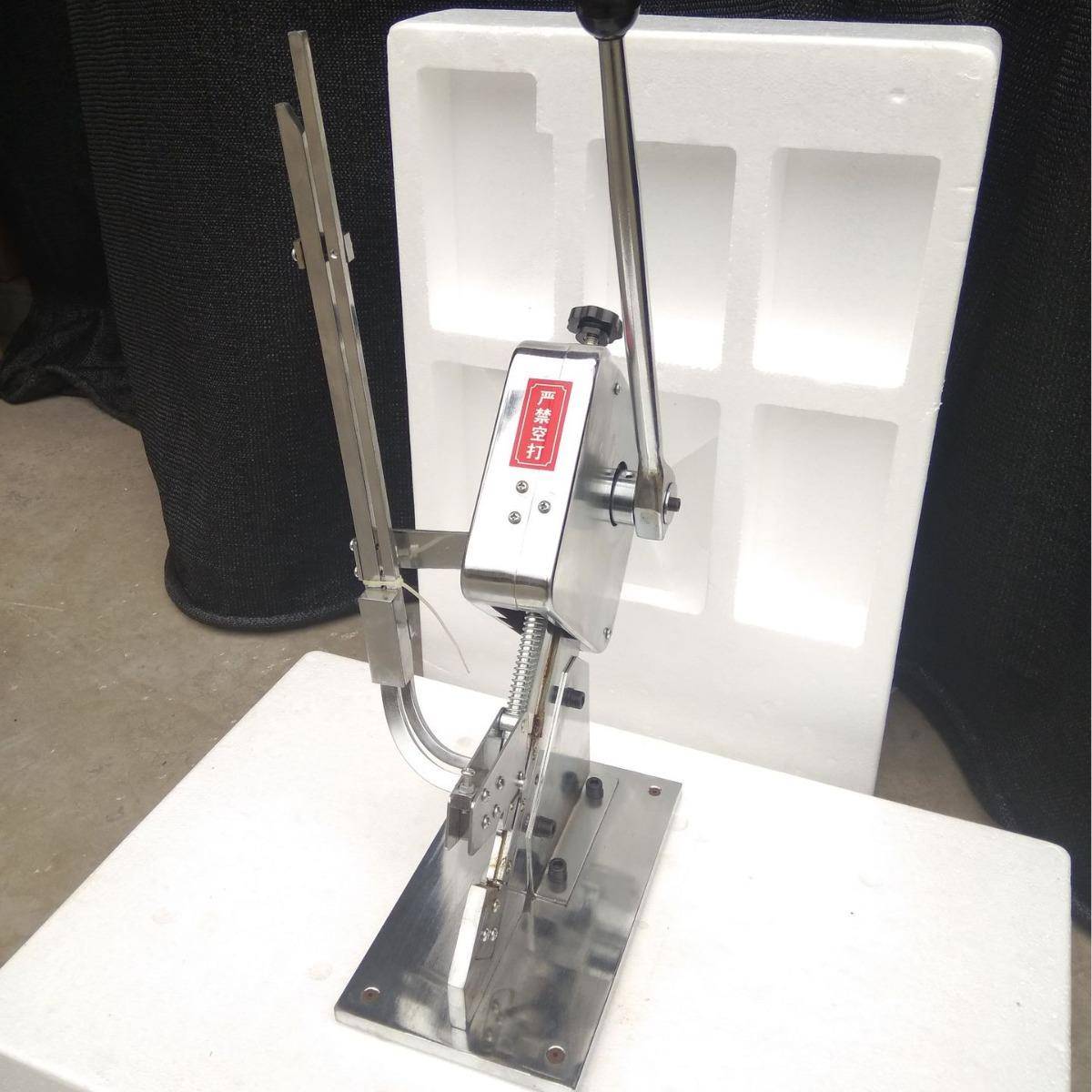 香肠打扣机纽扣机铆合机缝纫机服装无纺布袋超市柚子塑料袋打卡机