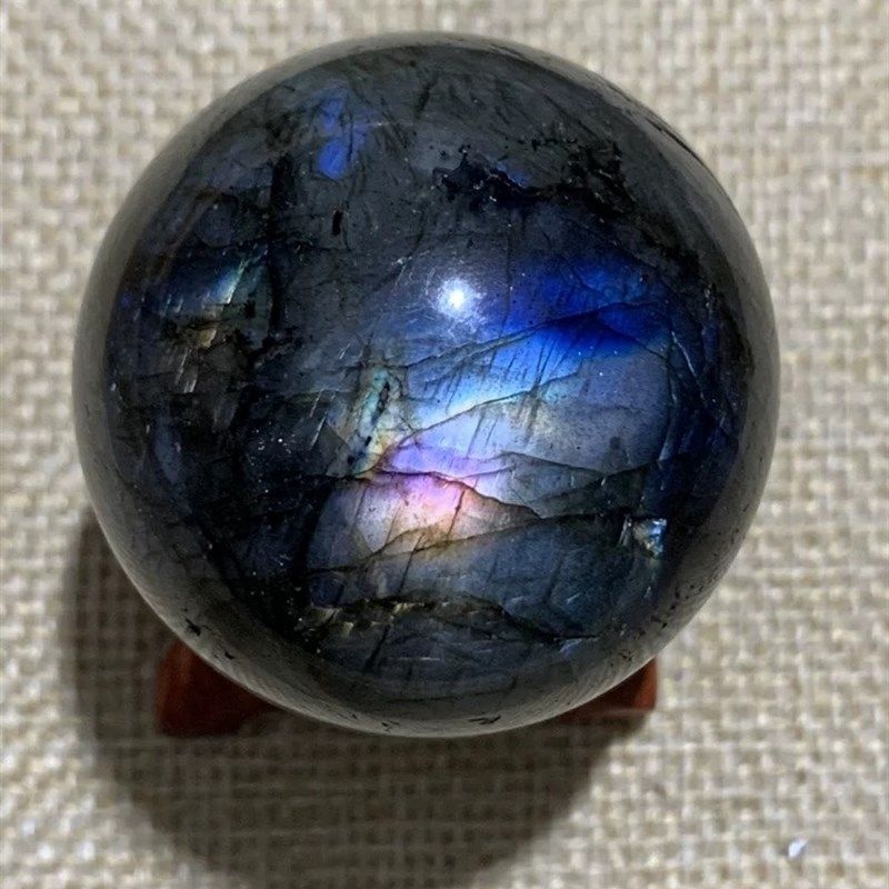 拉长石球摆件玄关客厅卧室书房装饰送底座紫彩打磨原石家居办公桌,饰品/流行首饰/时尚饰品新,奇石,淘宝优惠券,粉丝福利购,淘宝优惠卷