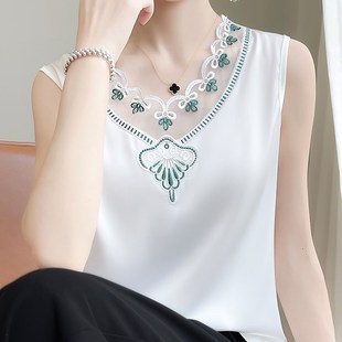 高级感~花边V领蕾丝内搭吊带背心女2025新款宽松缎面无袖打底上衣