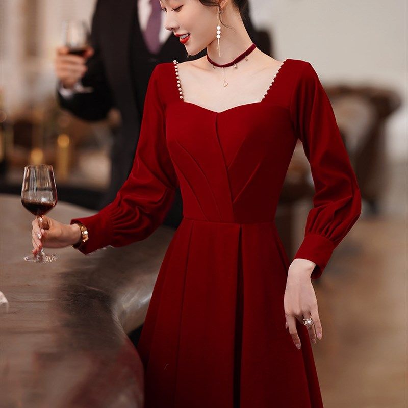 秋季敬酒服新娘2025高级感红色小个子长款礼服连衣裙回门长袖礼服