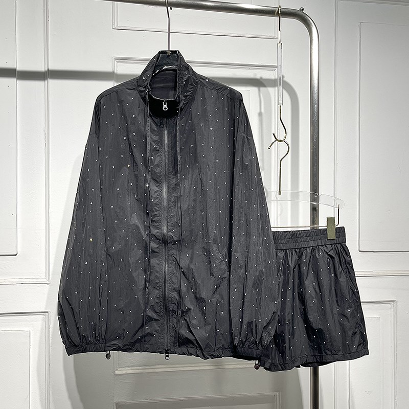 美式休闲风长袖立领亮钻套装女2024春季新款宽松显瘦短裤防晒外套
