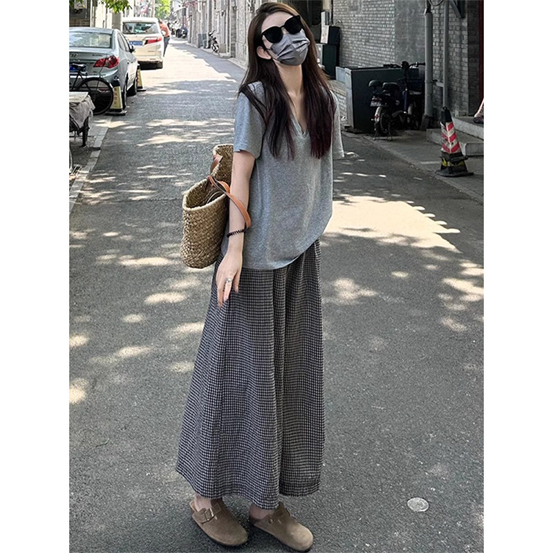夏季女2024新款茶系穿搭一整套微胖减龄奶系梨形身材时尚套装裙裤图片